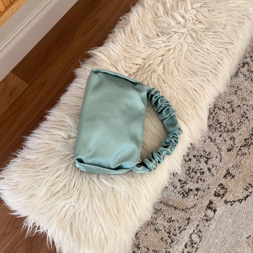 Tiffany Shoulder Bag - Picture 4 of 4